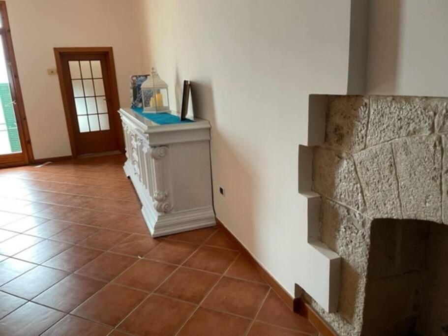 Emozioni Dal Porto Apartment Trani Exterior photo