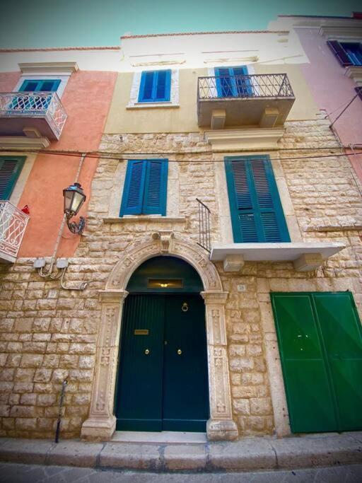 Emozioni Dal Porto Apartment Trani Exterior photo